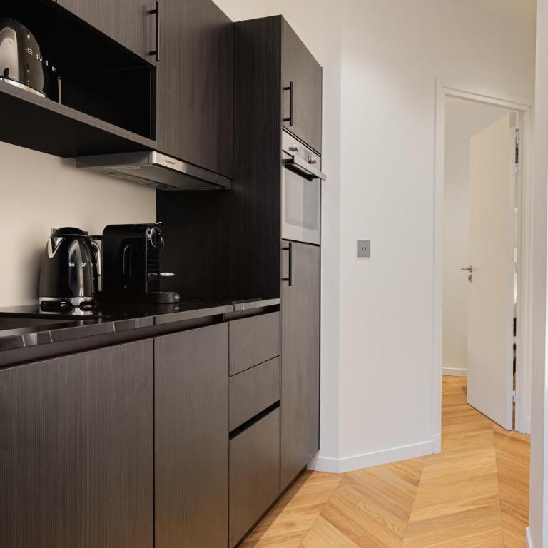 La Suite - Voltaire II - 2 bedrooms with AC - Appartement 2 Chambres - 8