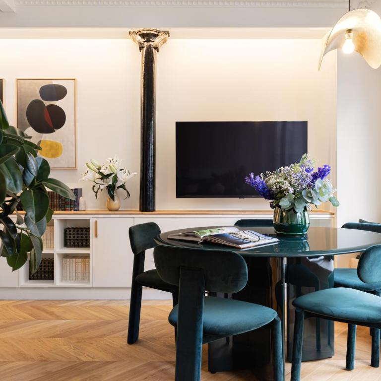 La Suite - Voltaire II - 2 bedrooms with AC - Appartement 2 Chambres - 3