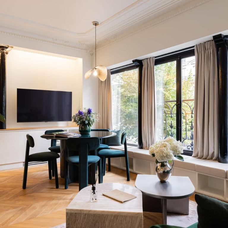 La Suite - Voltaire II - 2 bedrooms with AC - Appartement 2 Chambres - 4