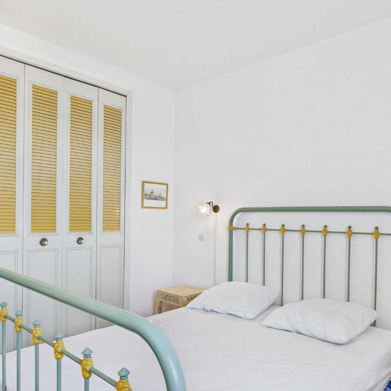 Grau d'Agde : Appartement 3 pièces avec terrasses à 20m de la plage - Appartamento con 2 Camere da Letto - 17