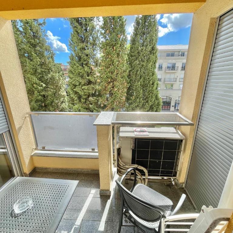 Podgorica Apartment Center - Apartman sa 2 Spavaće Sobe i Pogledom na Grad - 15