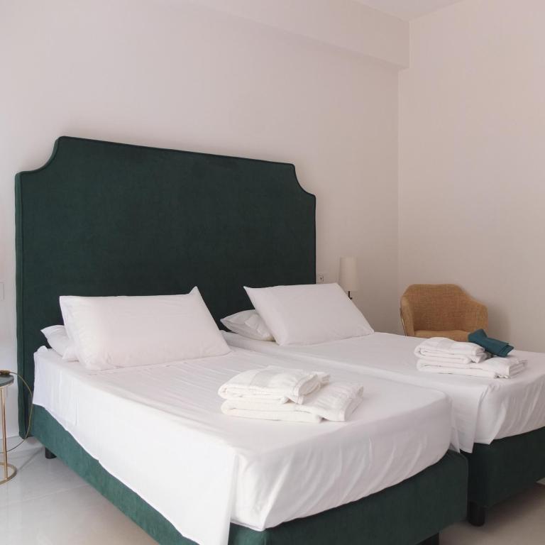 F&M House - Two-Bedroom Standard Apartment - 11