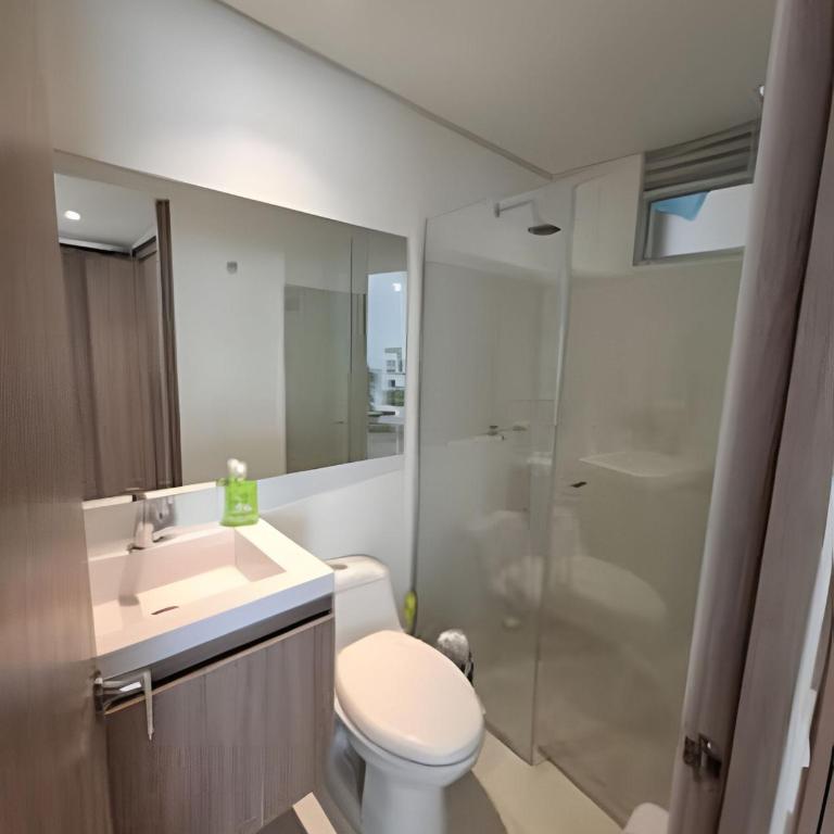 Apartamento Elegante en serena del mar - Three-Bedroom Apartment - 10