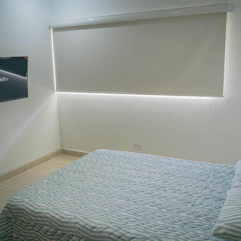 Apartamento Elegante en serena del mar - Three-Bedroom Apartment - 23