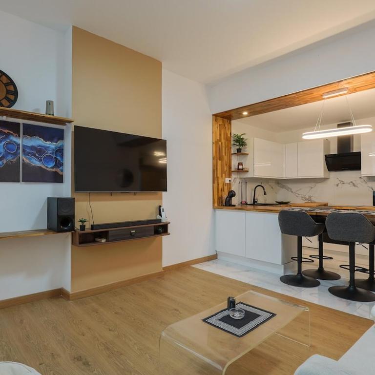 Comfortable apartment on Cours Julien - Apartamento de 2 dormitorios - 1