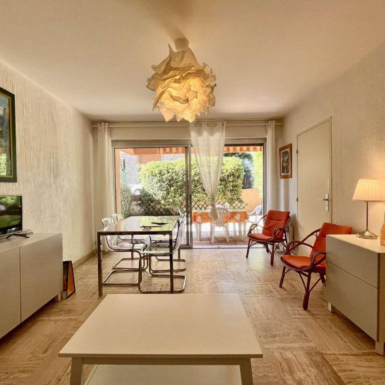 Appartement 2 pièces avec jardin à 50m de la plage - 4 couchages, parking privé, terrasse - FR-1-226B-9 - Appartement (4 Adultes) - 13