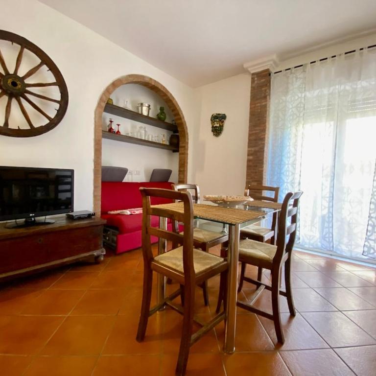 SicilyStudio Apartment in Taormina-Murmuria Minerva - Monolocale con Balcone - 3