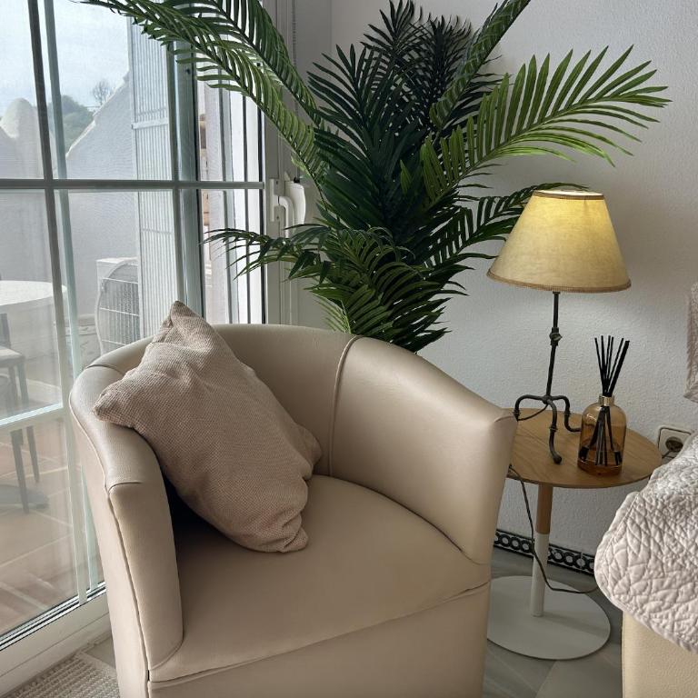 Playa Royal Beach apartment, Calahonda - Apartamento de 2 dormitorios con terraza y vistas al mar - 3