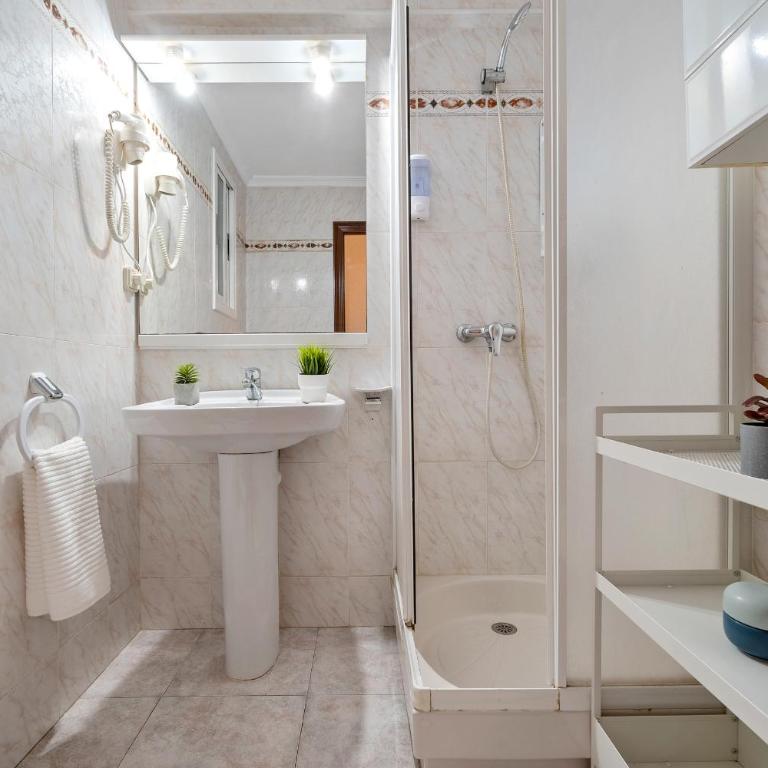 ALTAMIRA Apartment - Apartment - 11