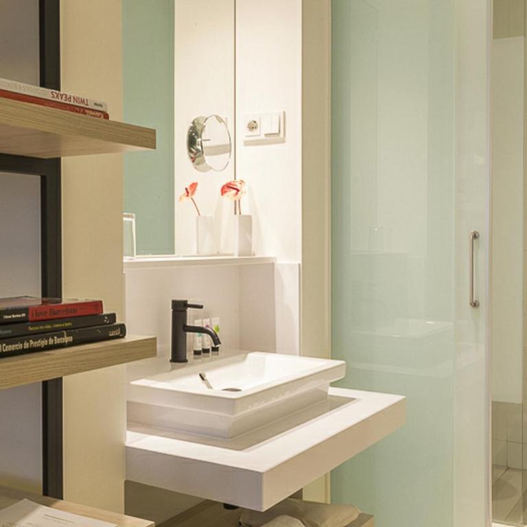 Hotel Denit Barcelona - Design Double Room - 4
