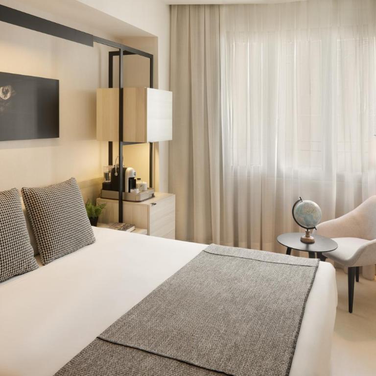 Hotel Denit Barcelona - Superior Double Room - 2