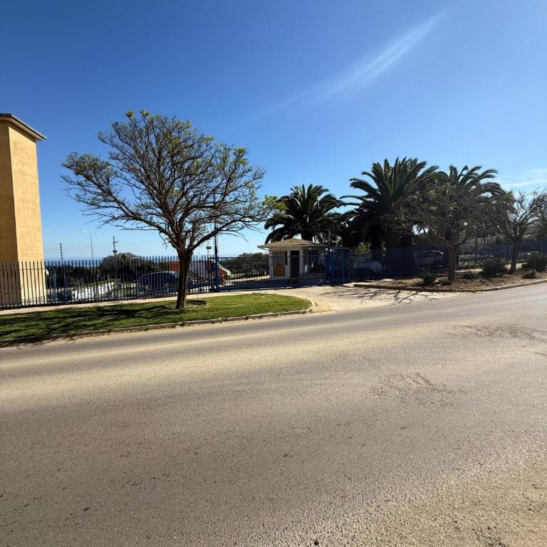 Hermoso Depto Alto del Mar - Three-Bedroom Apartment - 4