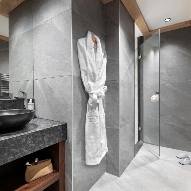 MGM Hôtels & Résidences - Résidence Akoya - Four-Bedroom Prestige Apartment 10 People - Spa Access Included - 3