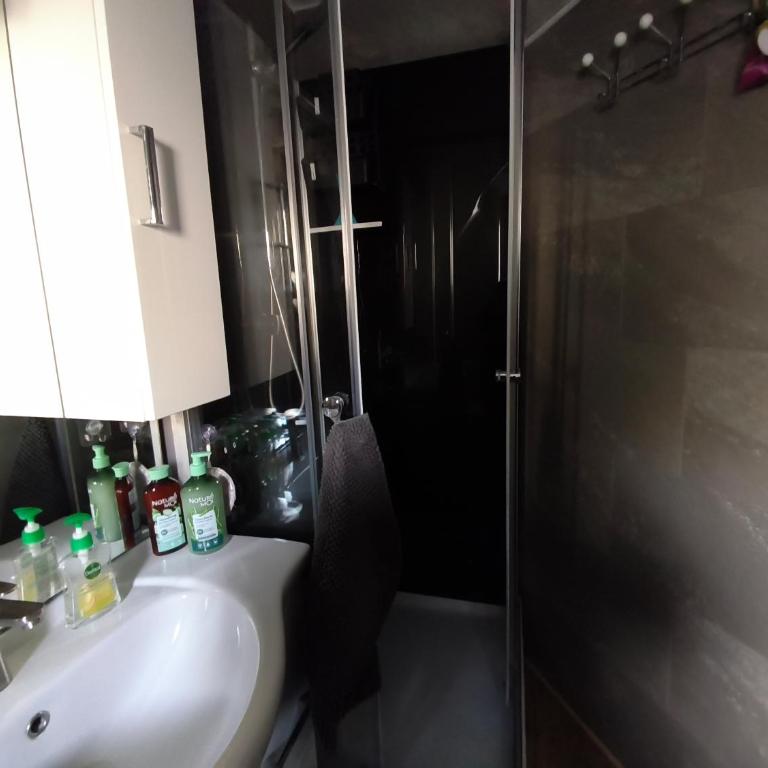 Au pied des stations - Appartement 1 Chambre - 11