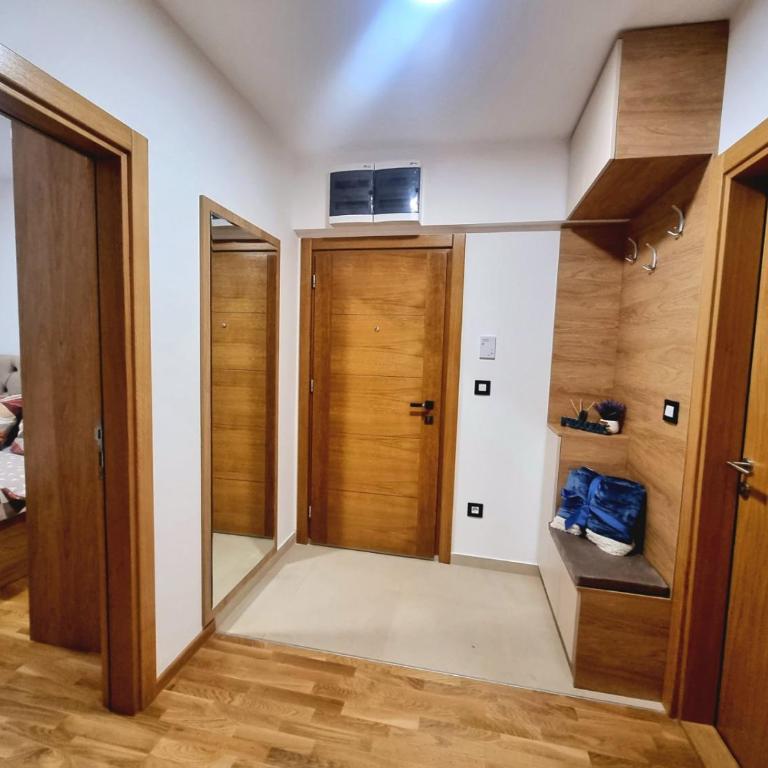 Leonardo 51 - One-Bedroom Apartment - 20
