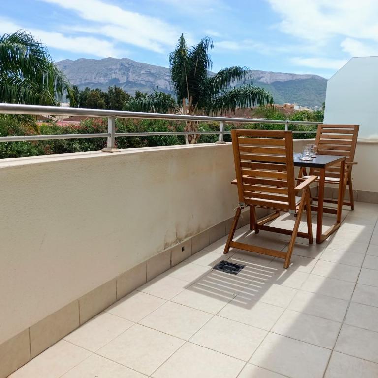 Denia, urbano junto al mar - Habitación Doble Deluxe con balcón - 1 o 2 camas - 18