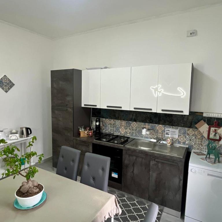 Home Jocy Spacious 3 Bed rooms Apartment with private Parking Ideal for Groups - Appartamento Deluxe con 3 Camere da Letto - 9