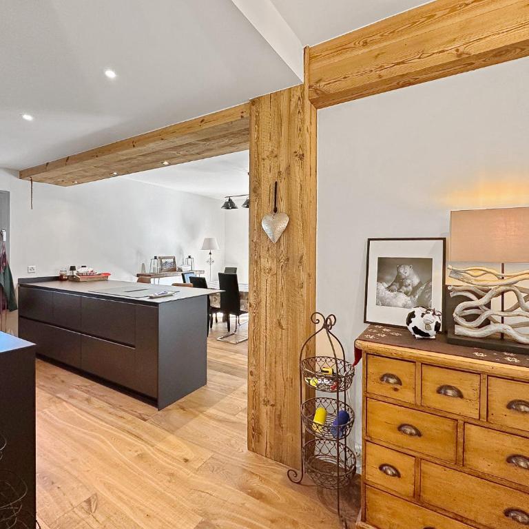 Modern Home for 8 near Crans-Montana - Terrace - Fireplace - Chalet Supérieur - 8
