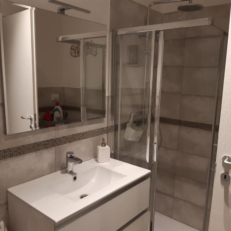 Appartamento vista lago - Appartamento con 1 Camera da Letto - 2