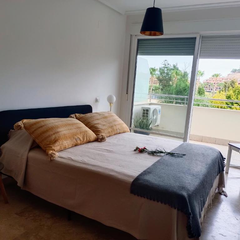 Denia, urbano junto al mar - Habitación Doble Deluxe con balcón - 1 o 2 camas - 1