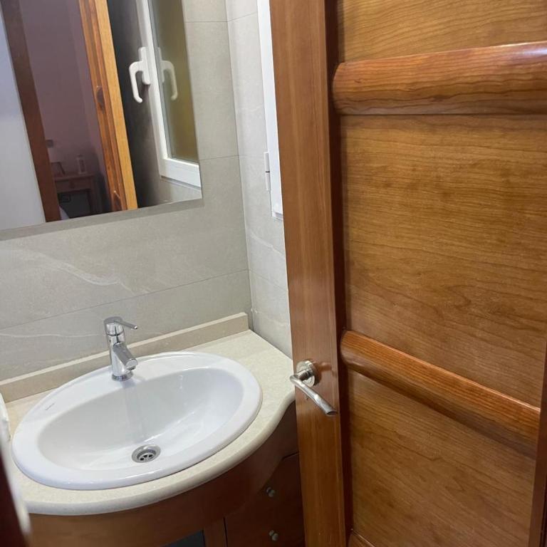 Exyca Homes Gran Via - One-Bedroom Apartment - 12
