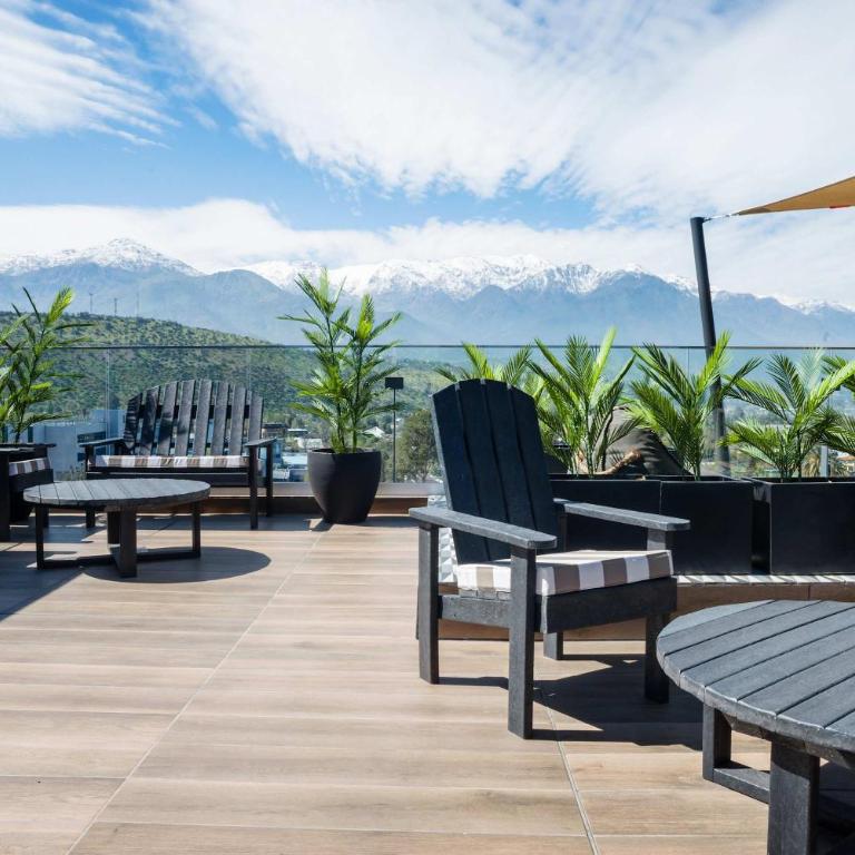 Stylish 2BR Flat for 5 in Lively Las Condes Oasis - Apartamento - 34