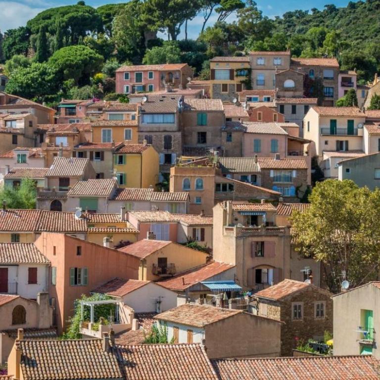 T3 - Les Parcs du Soleil - Bormes Les Mimosas - piscines - 15 min plage - classement 3 étoiles - Two-Bedroom Apartment - 13