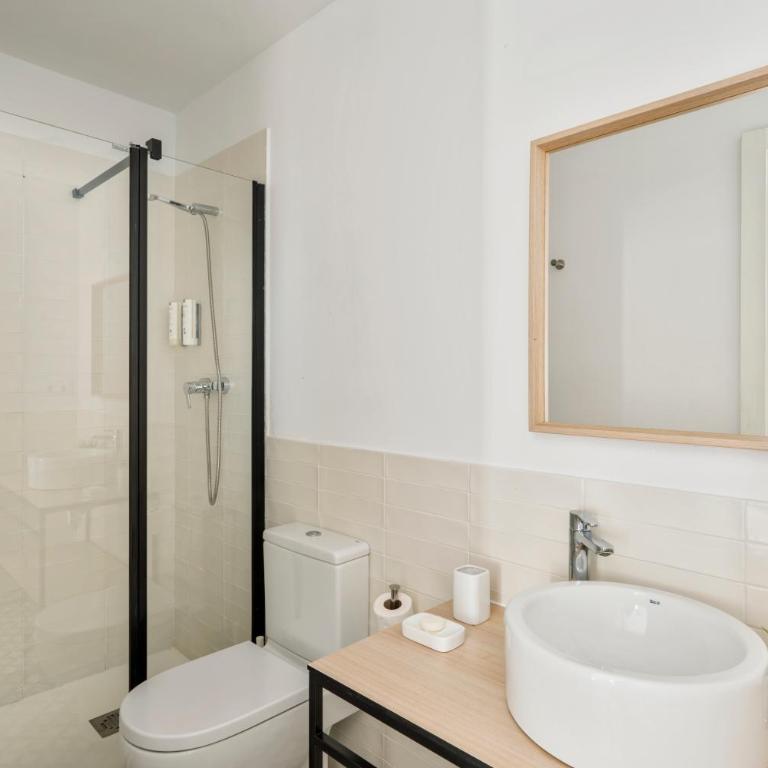 Aspasios Poble Nou Apartments - Penthouse Apartment with Terrace - 6