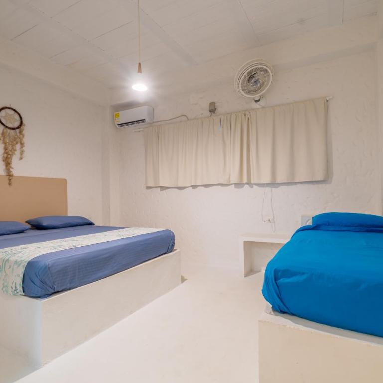 Kuruba Beach - Five-Bedroom House - 28