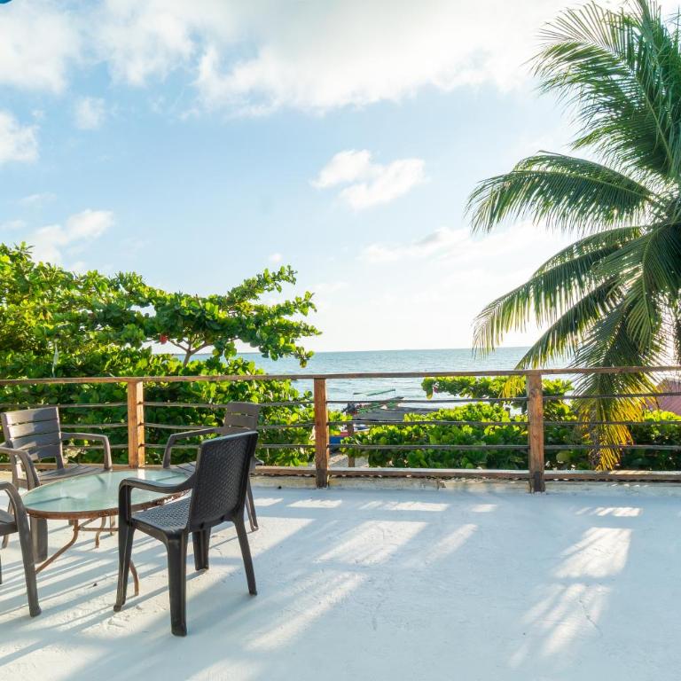 Kuruba Beach - Five-Bedroom House - 40