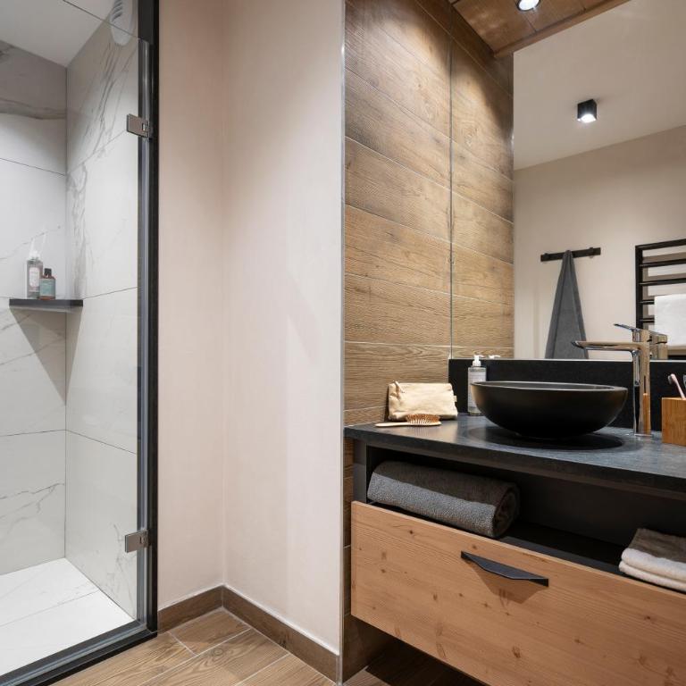 MGM Hôtels & Résidences - Résidence Le Hameau de l'Ours - Appartement Prestige 3 Chambres pour 8 Personnes - 7