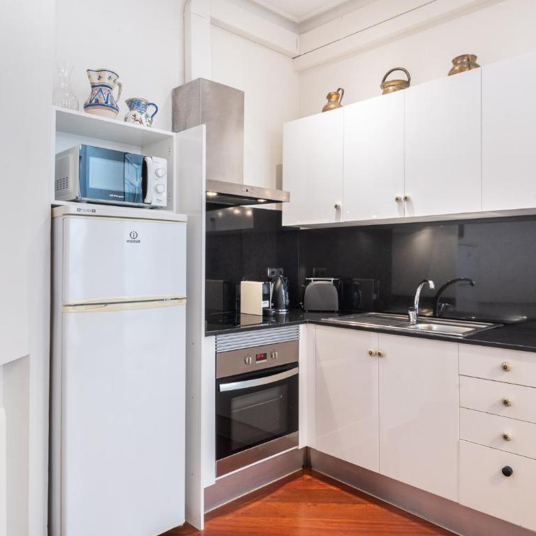 Modernist apartment in the best location, Eixample - Apartamento - 7