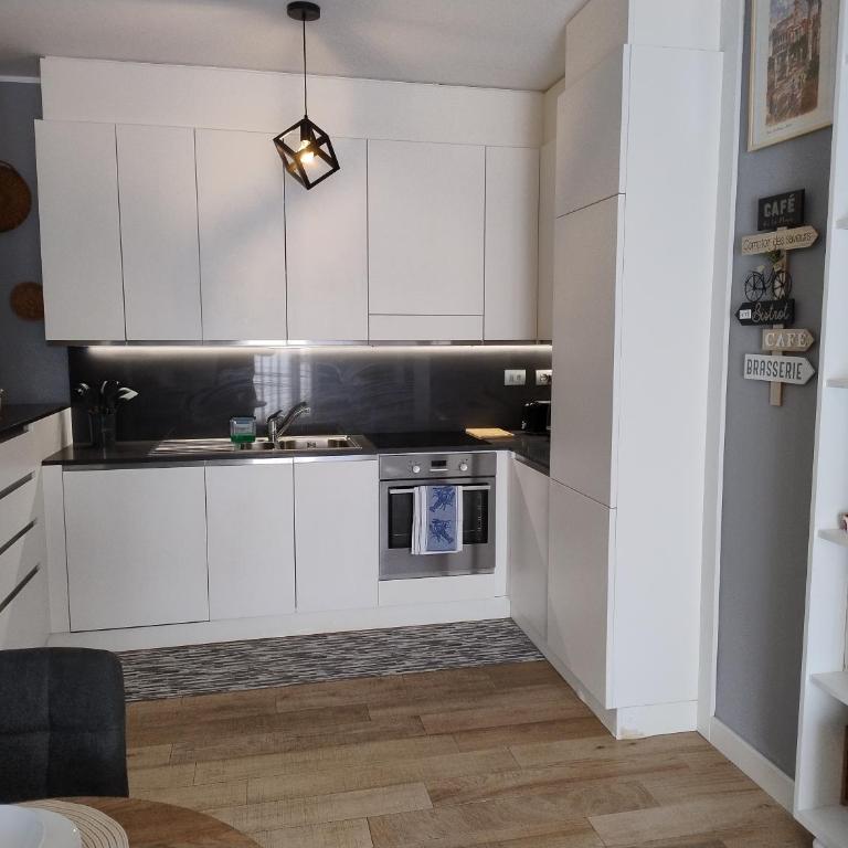 Your Roman Holiday Home - One-Bedroom Apartment - 4