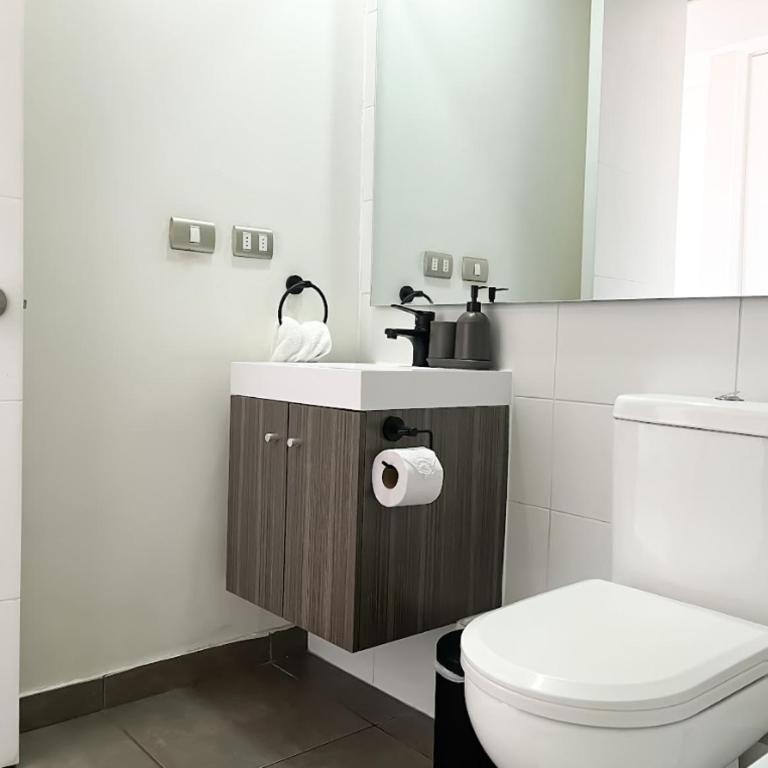 Departamento 2 habitaciones,excelente conectividad cercano a museos - Apartamento de 2 dormitorios - 5