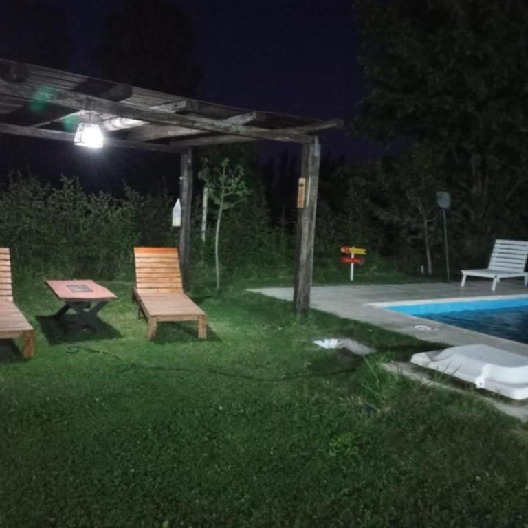Cabañas Universo en San Rafael, Mendoza - Apartamento de 2 dormitorios con piscina privada - 2