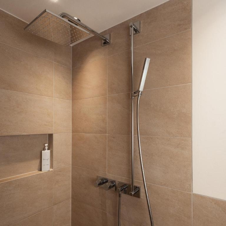 Lasinga - Chambre Double avec Balcon - 4