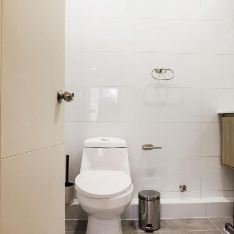 Chic 2BR Retreat in Vitacura Perfect for 5 Steps from Everything - Apartment - 15
