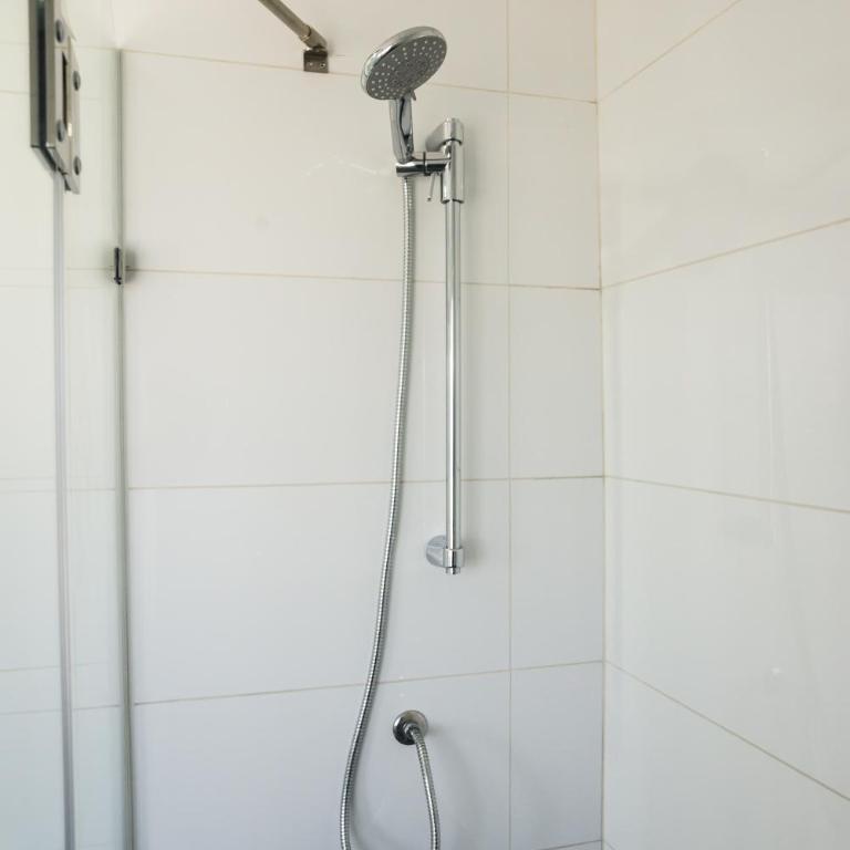 Chic 2BR Retreat in Vitacura Perfect for 5 Steps from Everything - Apartment - 32
