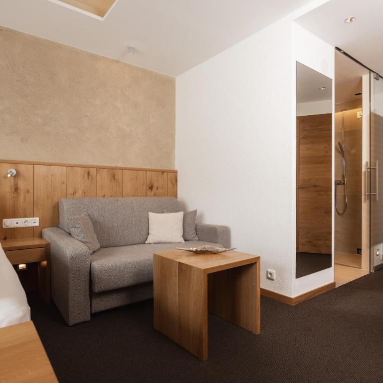 Lasinga - Chambre Double avec Balcon - 3