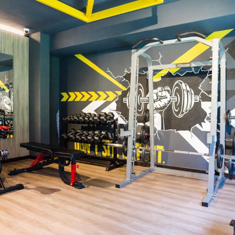 Parkside Oasis Luxe 2BR Retreat w Pool BBQ & Gym Access - Apartment - 53