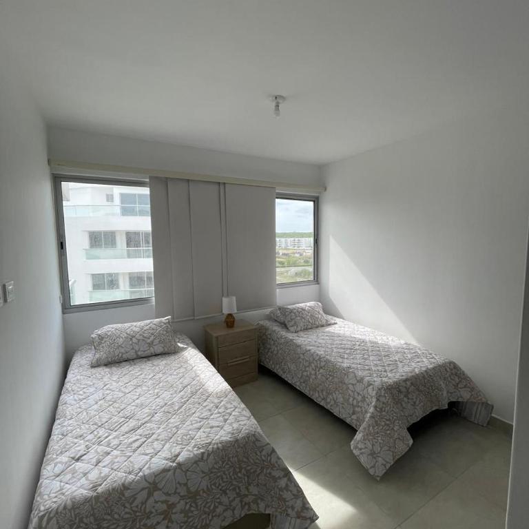 An apartment in Serena del Mar - Two-Bedroom Apartment - 4