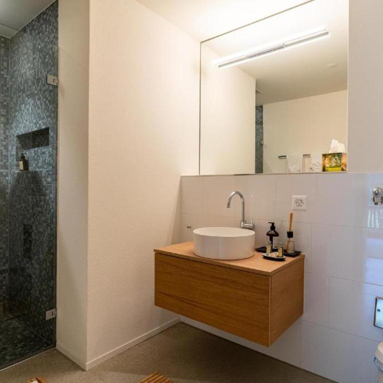 Flims Stenna Selva - Apartment mit 2 Schlafzimmern und Bergblick - 3