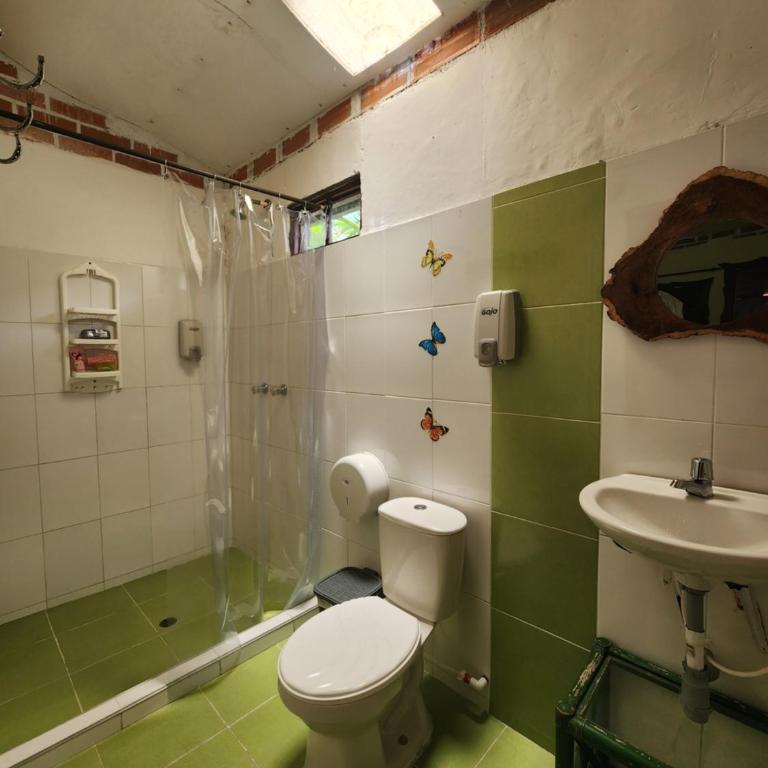 Casa Turística Art-Vélez Salento - Quadruple Room with Bathroom - 29