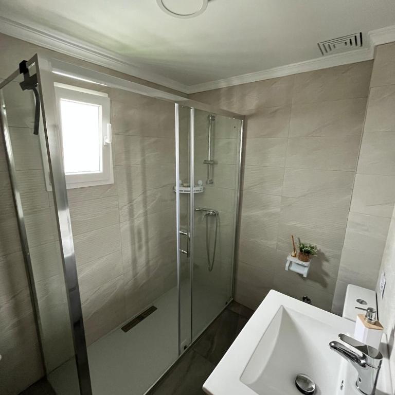 Tu ático ideal Terraza, Centro y Playa a pie - Apartamento de 3 dormitorios con balcón - 17