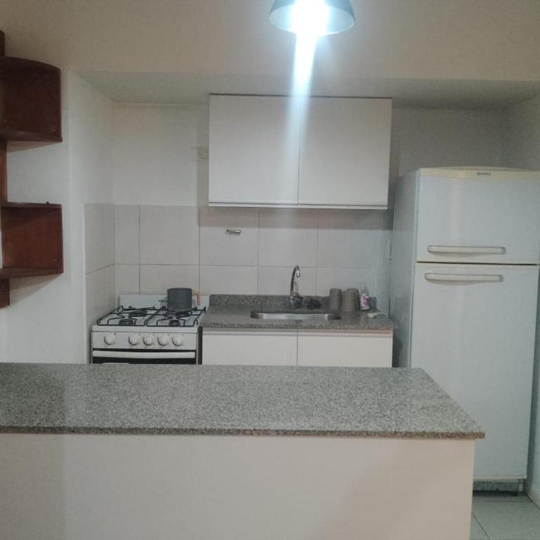 Departamento tres ambientes - Apartamento de 2 dormitorios - 6