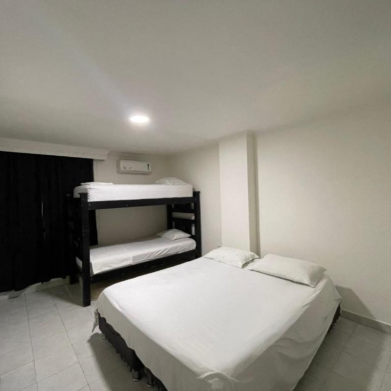 Apartamento en el rodadero - Primera linea de playa - Apartamento de 3 dormitorios - 6