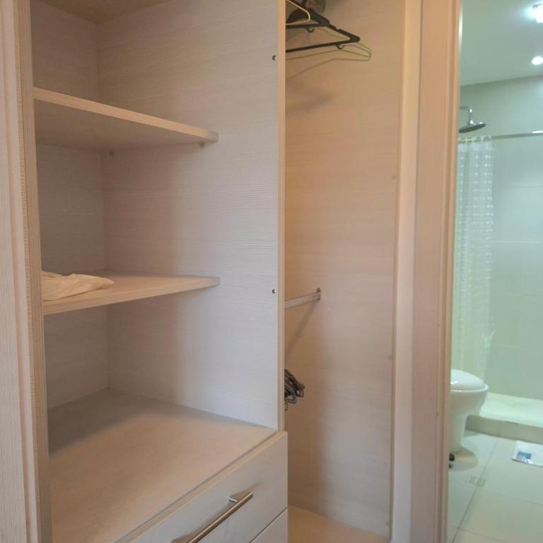 Luxury 3BR La Carolina w Experienced Tour Guides - Apartment - 13