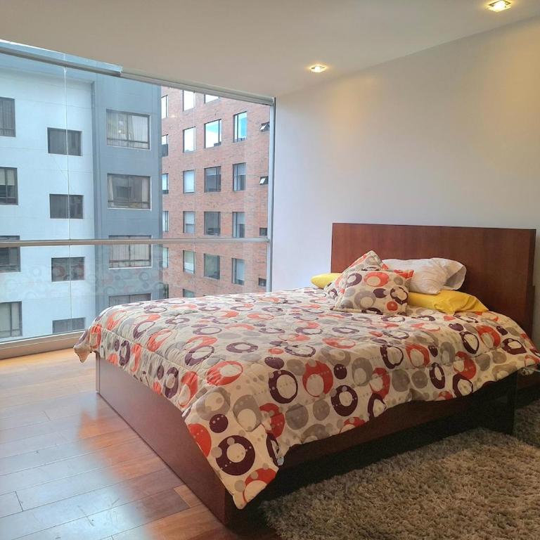 Luxury 3BR La Carolina w Experienced Tour Guides - Apartment - 30