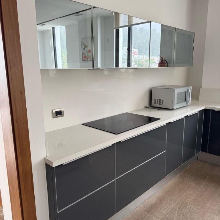 Stadium view Luxury Penthouse Tours - One-Bedroom Apartment - 2