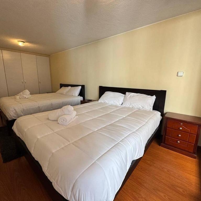 ParkViewQuito La Carolina Airport Pickup and Tours - Apartment - 20